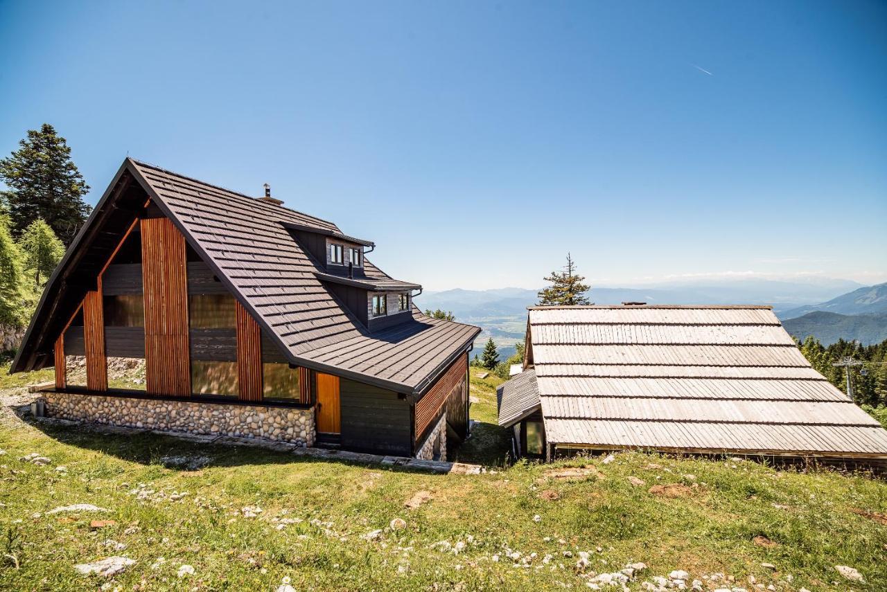 Apartments Zvoh, Krvavec, Ski-In, Ski-Out Cerklje na Gorenjskem Exterior photo
