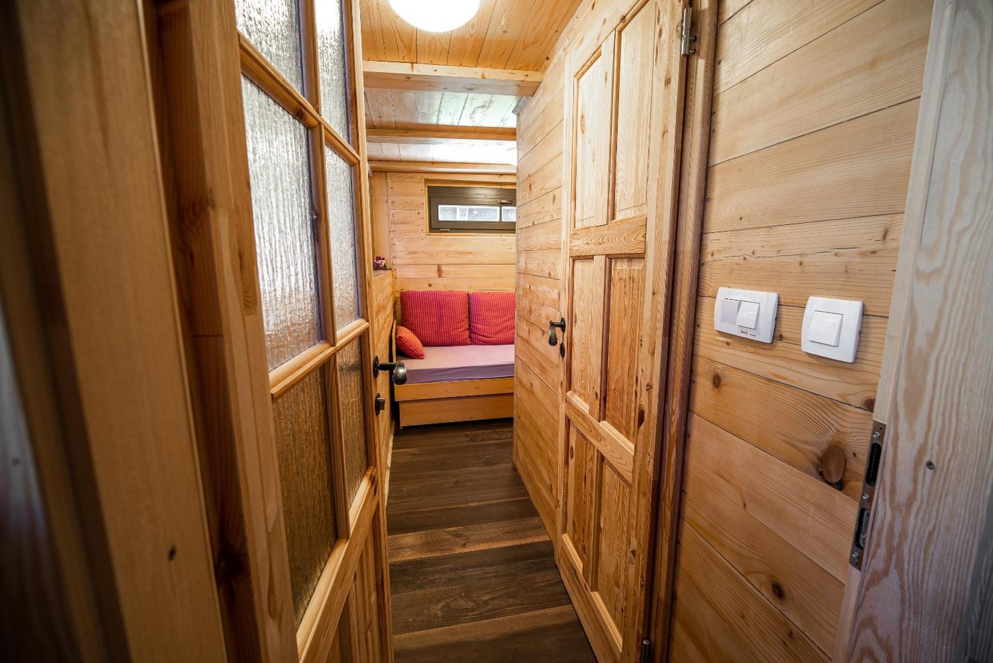 Apartments Zvoh, Krvavec, Ski-In, Ski-Out Cerklje na Gorenjskem Room photo